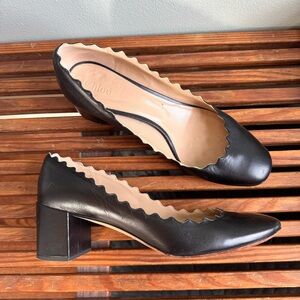 Chloe Lauren Scalloped Edge Leather Block High Heel Pumps Sz 39.5 US 8.5 Black
